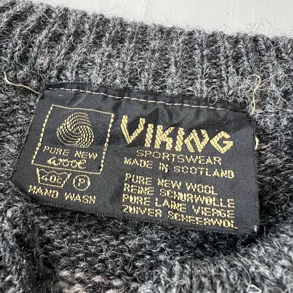Viking Sportswear Vintage Gray Wool Cardigan Snowflake sweater Women's SZ Medium - Picture 5 of 5